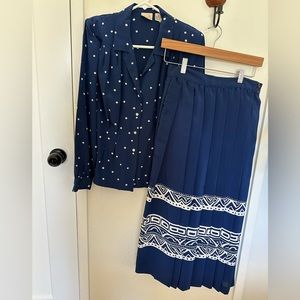 VINTAGE Liz Claiborne Matching White and Blue Blouse and Skirt